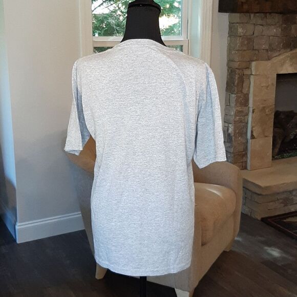 No Boundaries "Beer Me" Gray Tee Shirt - Picture 3 of 6